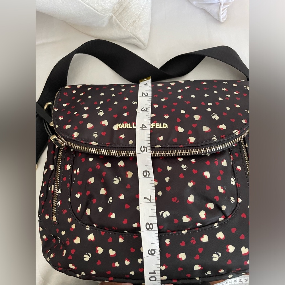 Karl Lagerfeld Paris Cara Black Crossbody Bag with Red and White Hearts - Picture 5 of 10